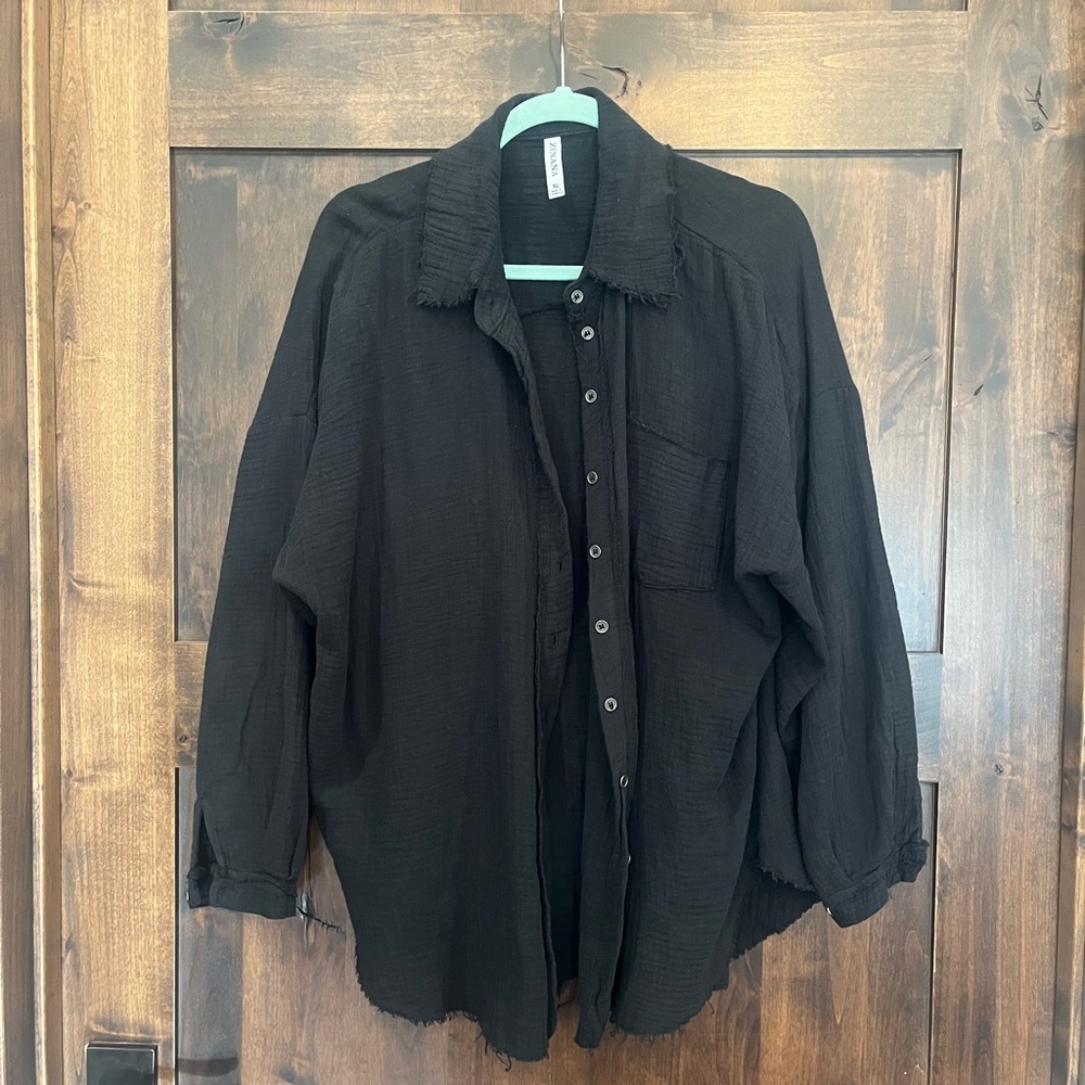 Linen Raw Hem Button up